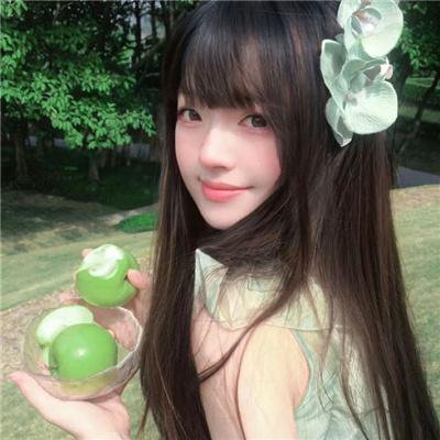 月球裸露海报
